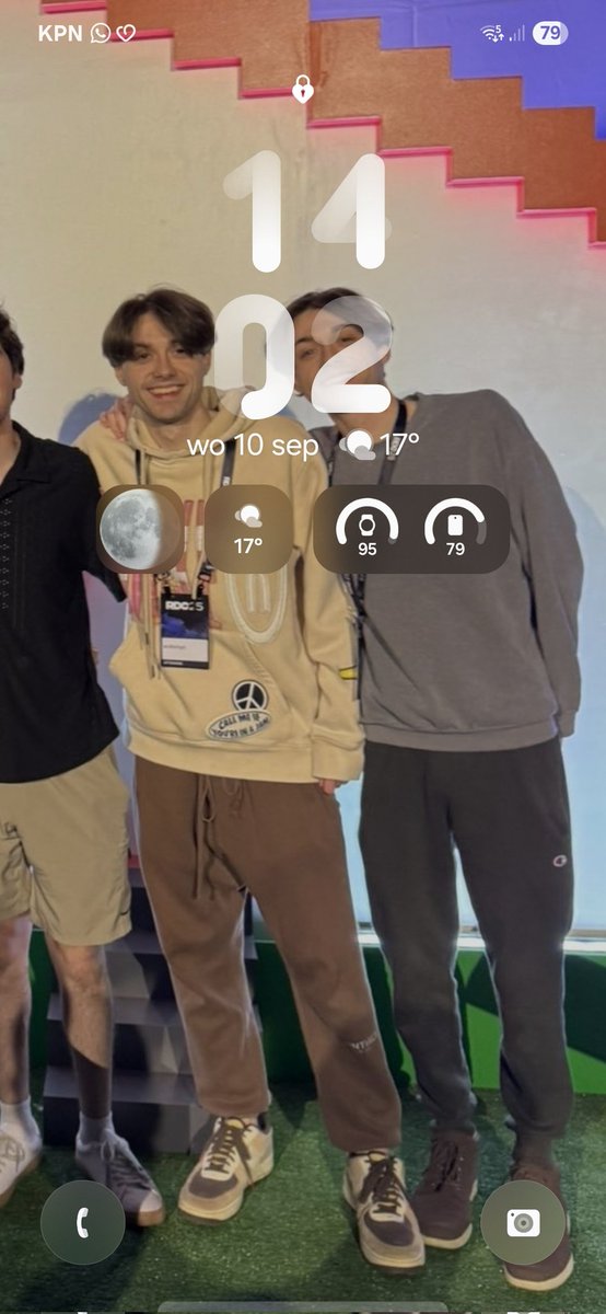 Mini_sk3tch's tweet photo. @sk3tch_gooner Kinda thinking making my watch into a sketch watch 🤌🏻 https://t.co/0Oaj9xxKSD