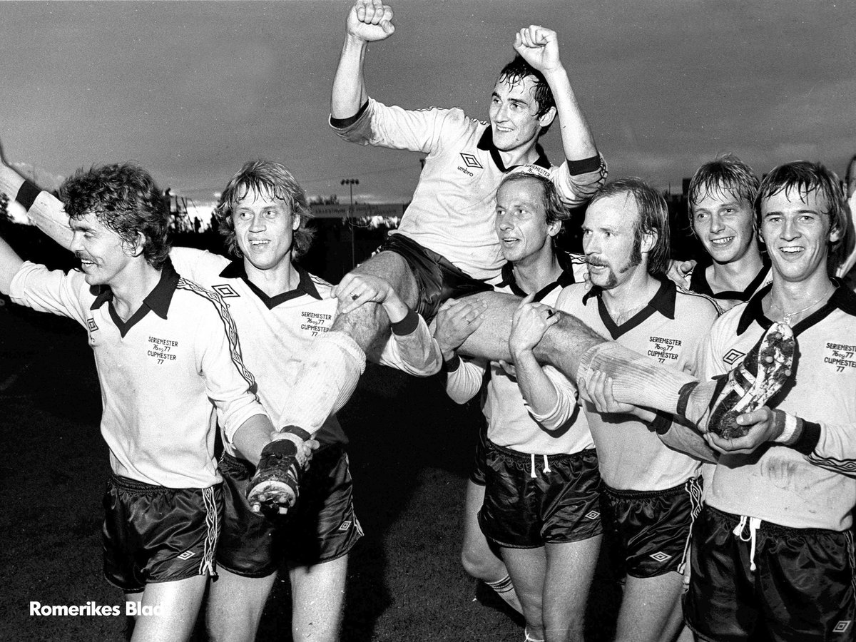 Vår aller største fyller 75 år! 

Gratulerer med dagen, Tommy💛🖤