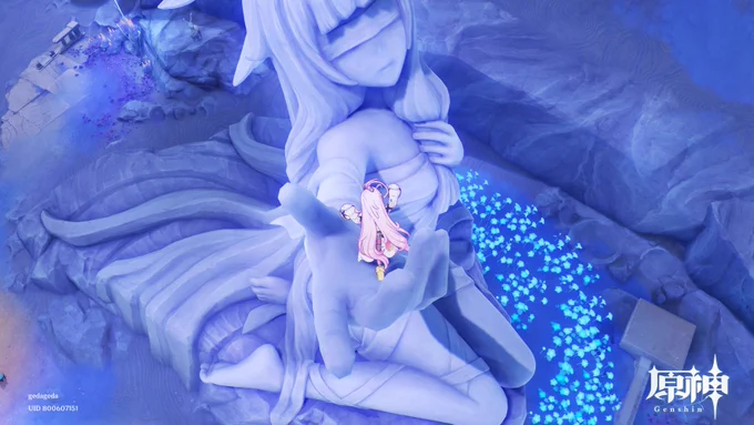 なんだこの淫魔像は…