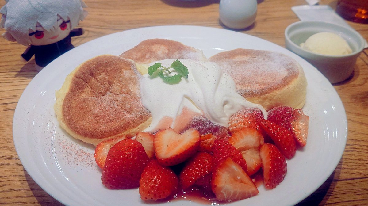 karasu29_game's tweet photo. 🥞食べて原神コラボ🍣行ってきた https://t.co/k6s6opqoJL