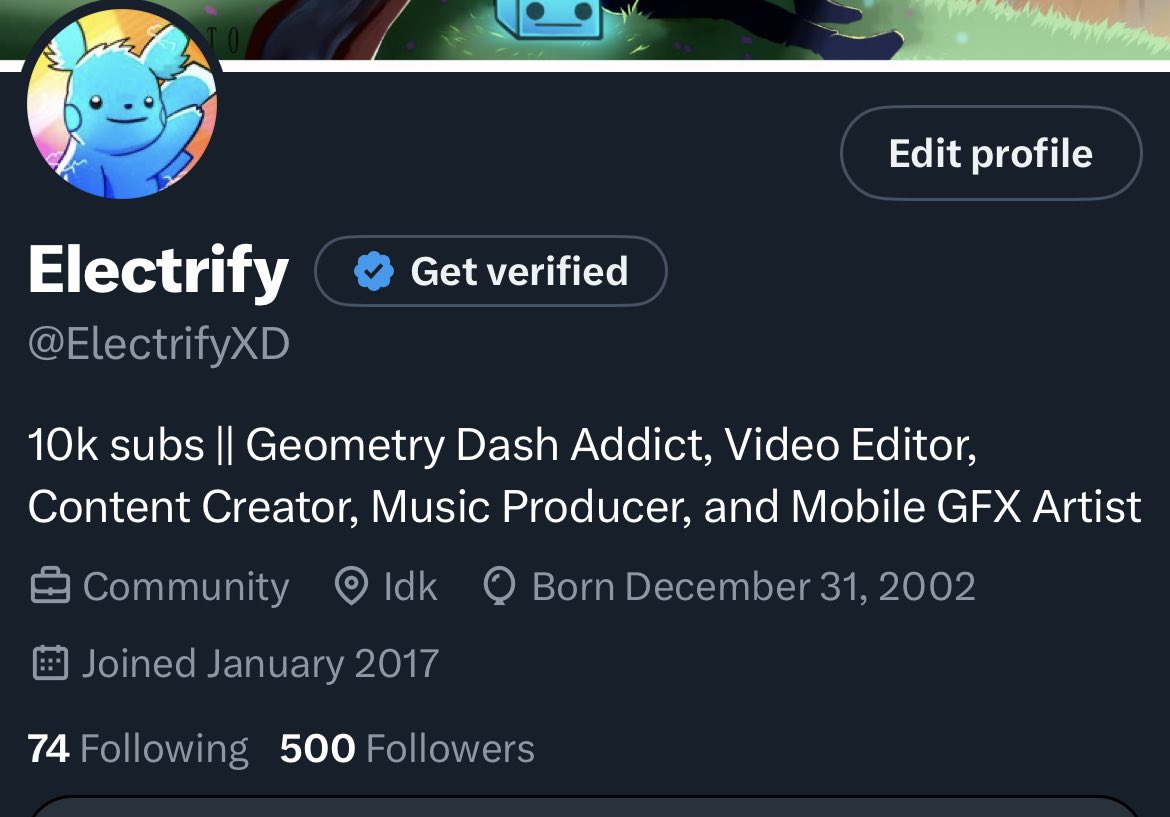 500 followers on the platform ever. Thanks guys! 💛