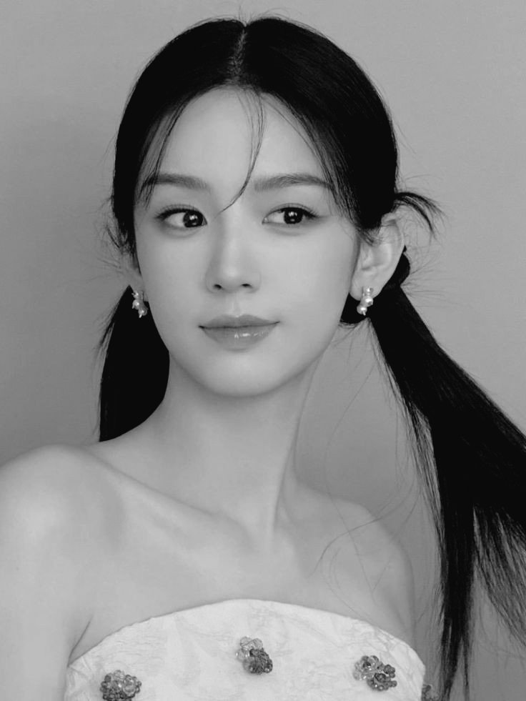 loreinst's tweet image. open.spotify.com/track/3Ts3Q1wZ…