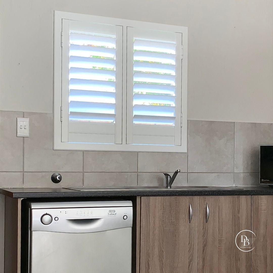 Designa_Blinds's tweet photo. Style that works as hard as it looks good.

Altra Hinged Shutters provide plantation elegance with minimal maintenance. Durable aluminium construction, easy cleaning, perfect light control - all wrapped up in stunning traditional styling.

#altrashutters #DesignaBlinds https://t.co/CMgIN2LqNS