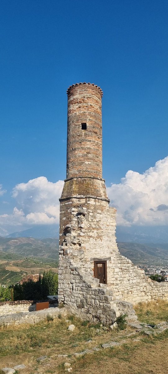 SteveMovesAbout's tweet photo. #Berat, the 2,400-year-old “City of One Over One Windows” in central #Albania 🇦🇱.

An essential stop in this fascinating, beautiful country! No place in Europe has surprised me as much as Albania 😍 https://t.co/qZM0TroYXv