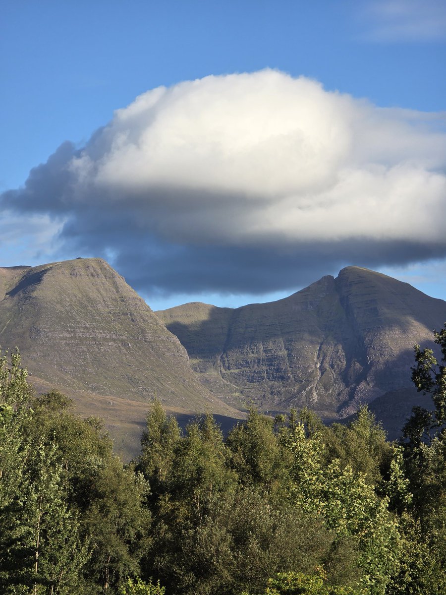 Beautiful morning in Torridon. Due to go downhill a little later though... 🌧