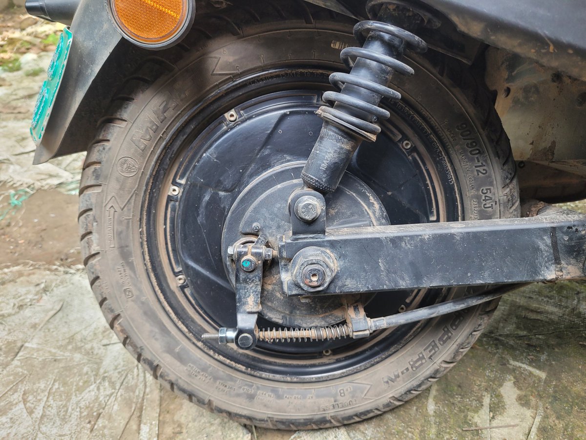 unexpected_xan's tweet photo. My car's motor is not working . I have tried many times.I want to talk to Ola company.. But they did not contact me. I don't know why but they did very bad. I want my ID to be fixed soon.@Olacabs @OlaElectric @bhash ..... Please help me https://t.co/9LmIKpDUOQ