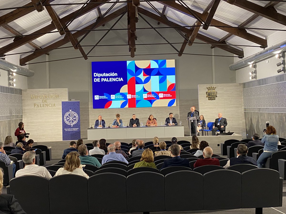AAIE_archiverxs's tweet photo. Arranca el congreso en Palencia #congresoaaie https://t.co/GARy87yb8K
