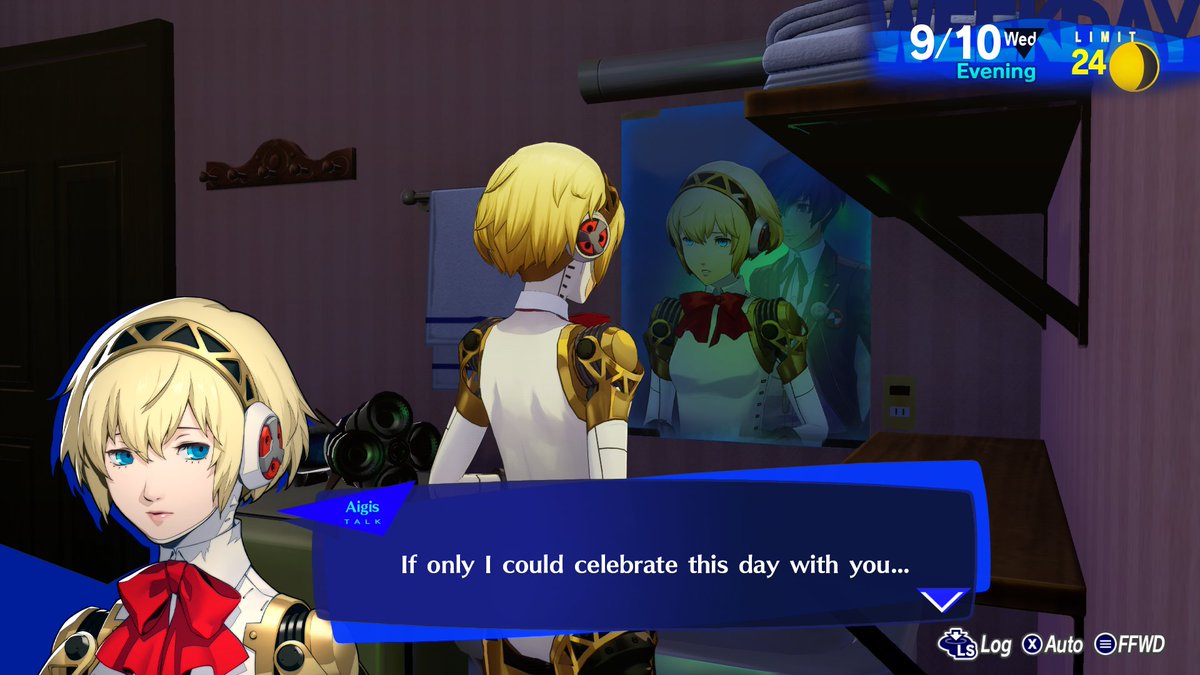 aigis celebrating her birthday by herself
#persona3