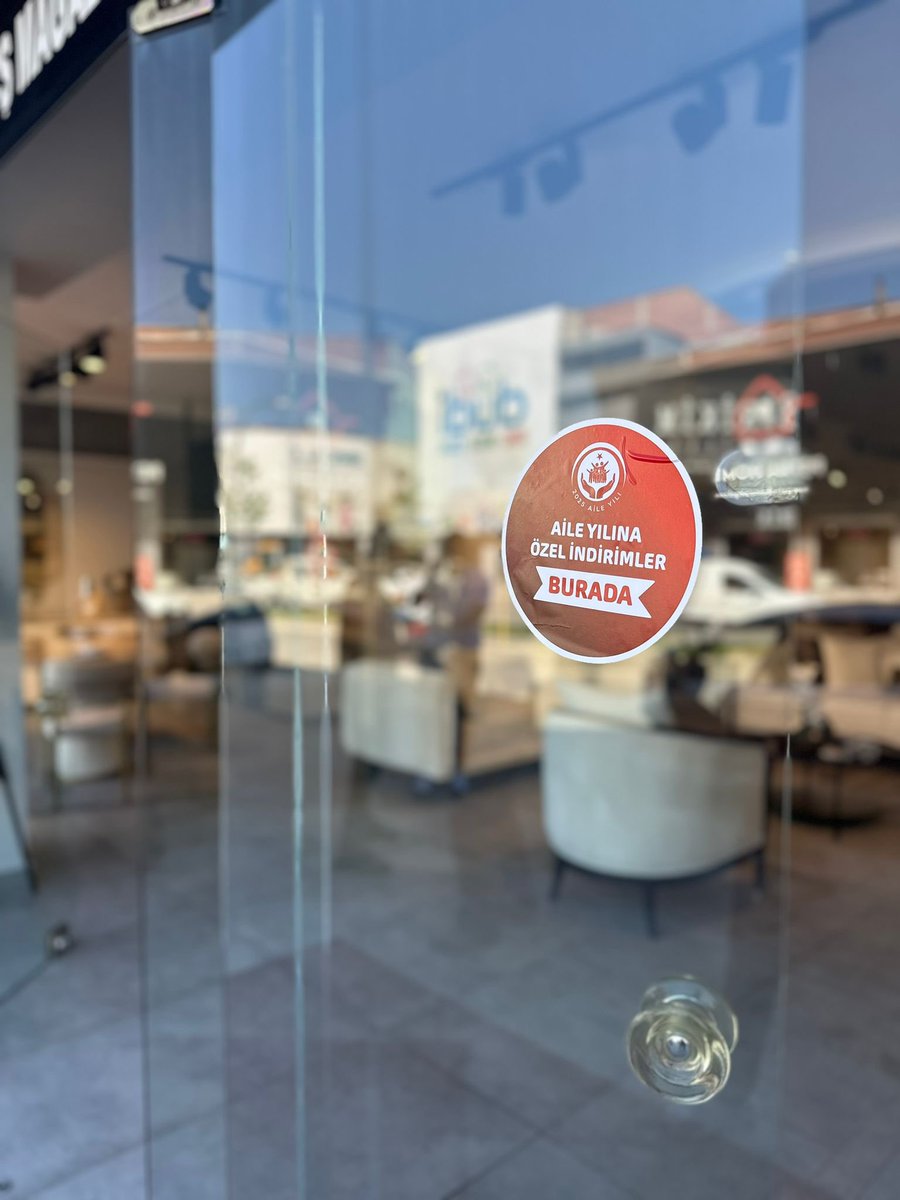 İnegöl Sosyal Hizmet Merkezimizce İnegöl Mobilya Trendim firması ile Evlenecek Gençlerin Desteklenmesi projesi yararlanıcılarına yönelik olarak 1 yıl geçerli olmak üzere secili ürünlerde satış fiyatı üzerinden %10 indirim anlaşması sağlanmıştır.
<a href="/tcailesosyal/">T.C. Aile ve Sosyal Hizmetler Bakanlığı</a>