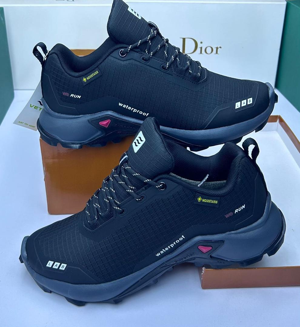 Size: 41-45

Tsh.80,000 

CONTACTS: Wa.me/255718007463 WhatsApp📞 📧,Calls☎️, TxT✉️

#TUNAFANYADELIVERY🛵📦 #MIKOANITUNATUMA 🚛📦