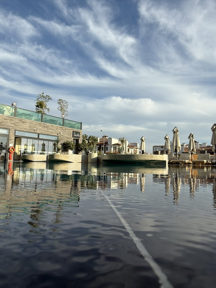Pratik zeka nedir?
Pratik zekâ, “kime ne söyleyeceğini bilmek, bunu ne zaman söyleyeceğini bilmek ve maksimum etki için bunu nasıl söyleyeceğini bilmektir,” diyor psikolog Robert Sternberg