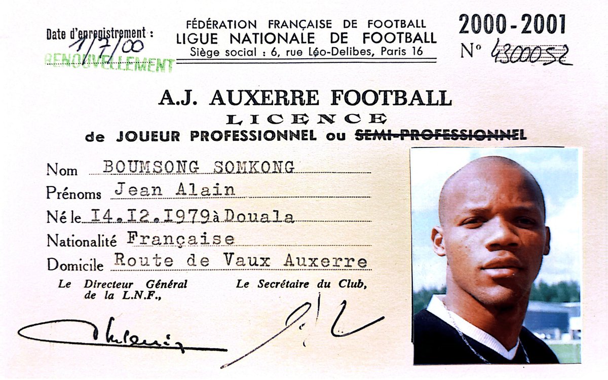 AJA's tweet photo. 1⃣1⃣ : Jean-Alain Boumsong

#TeamAJA #AJA120ans https://t.co/Fb4bRQQ2Ak