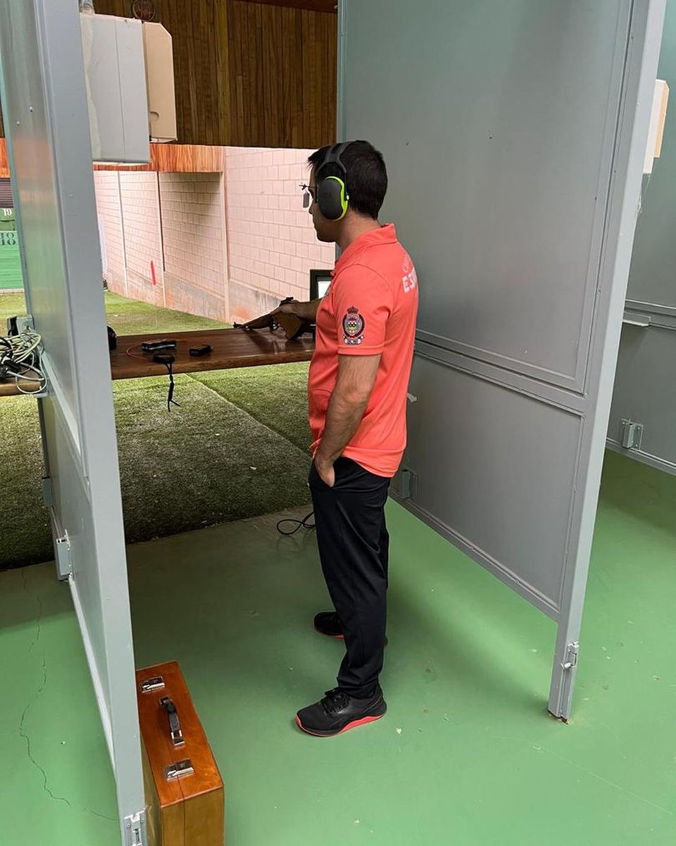 🎯 Este domingo Prado Salobre acogió el Autonómico de Pistola Libre.
Gran ambiente, deportistas entregados y un nivel que sigue creciendo 💪🔫

👏 ¡Felicidades a todos los participantes por su esfuerzo y compromiso!

#TiroOlímpico #PistolaLibre #Autonómico #LaRiojaDeporte