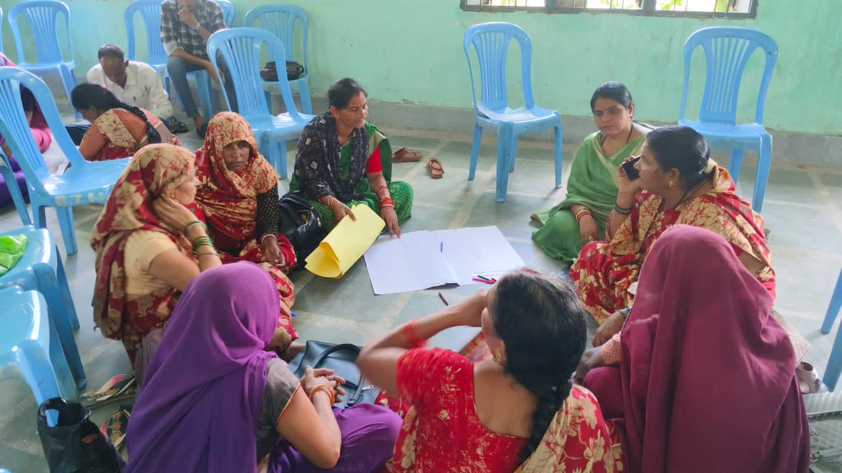 कलेक्टर श्री विवेक श्रोत्रिय के निर्देशानुसार तथा एसडीएम बल्देवगढ़ श्रीमती भारती देवी मिश्रा की उपस्थित में बीआरसी भवन, जनपद पंचायत एवं मंगल भवन बल्देवगढ़ में आदि कर्मयोगी अभियान ब्लॉक प्रोसेसिंग लैब का आयोजन किया गया।
@CMMadhyaPrades 
#JansamparkMP 
#JansamparkMP 
#tikamgarh