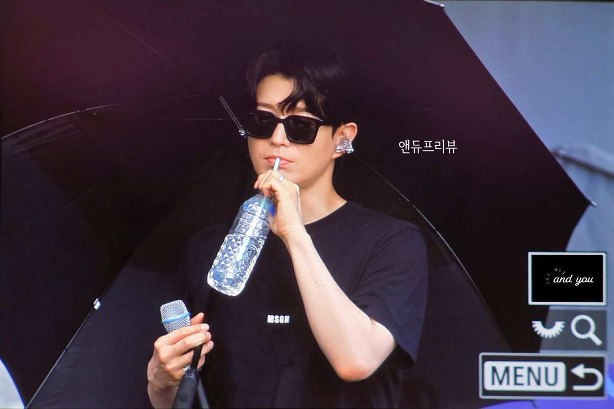 250910 [2025 영호남 상생협력 화합대축전]
: 프리뷰

배우님 물(귀엽게)드실게요💦

#배두훈 #포레스텔라