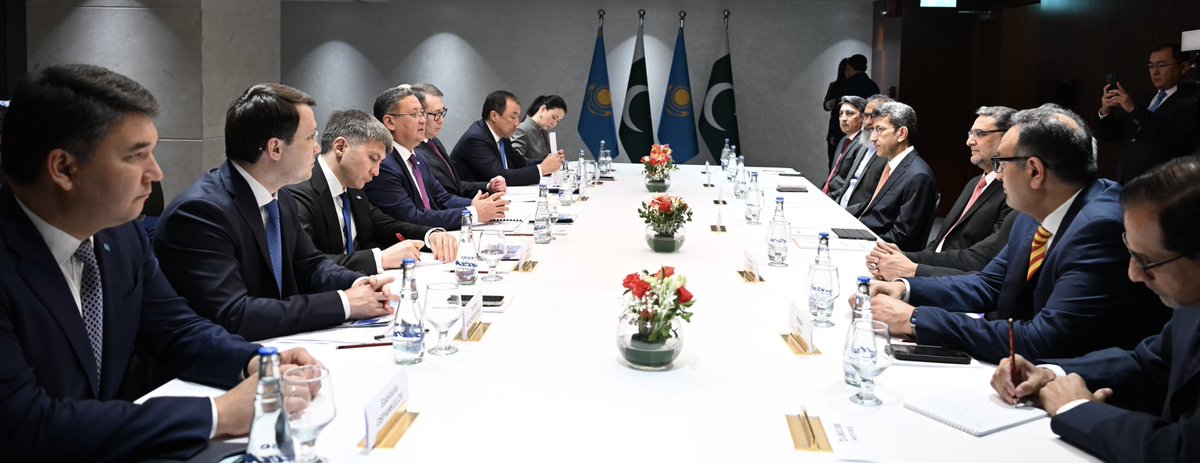 🔹 Қазақстан СІМ басшысы ірі пәкістандық компаниялардың жетекшілерімен кездесулер өткізді

gov.kz/memleket/entit…