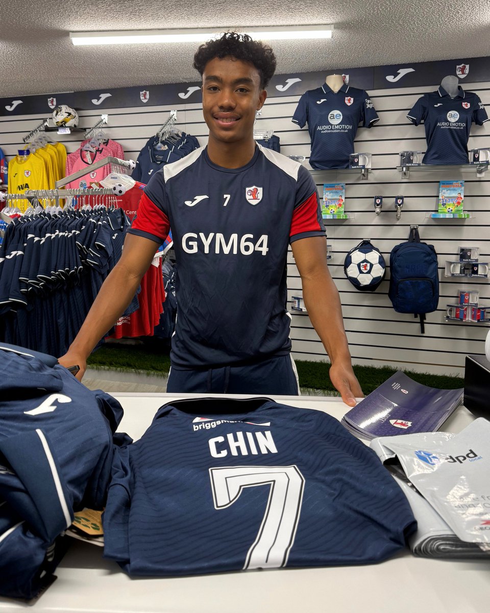 RaithRovers's tweet photo. 🇲🇾 The first Richard Chin shirts are on their way to Malaysia!

To celebrate his international debut, we’re offering personalisations for only £5 (RM28). 

Order yours and you might even get a signed card from Richard himself.

👕 Buy here: https://t.co/SmxCeQa9By

#YouBelong https://t.co/JD5EerZWe6