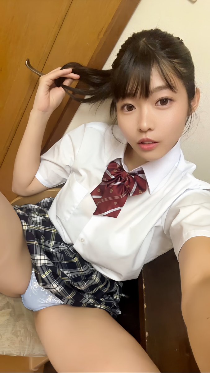 yamori_wakana's tweet photo. 制服とポニーテール🫶🏻 https://t.co/xGVmLleLwZ