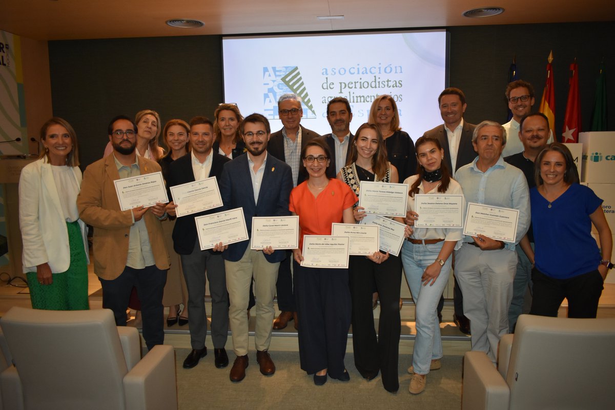 ¡Un día para recordar!

Gracias a todos los que lo habéis hecho posible

apae.es/clausura-de-la…