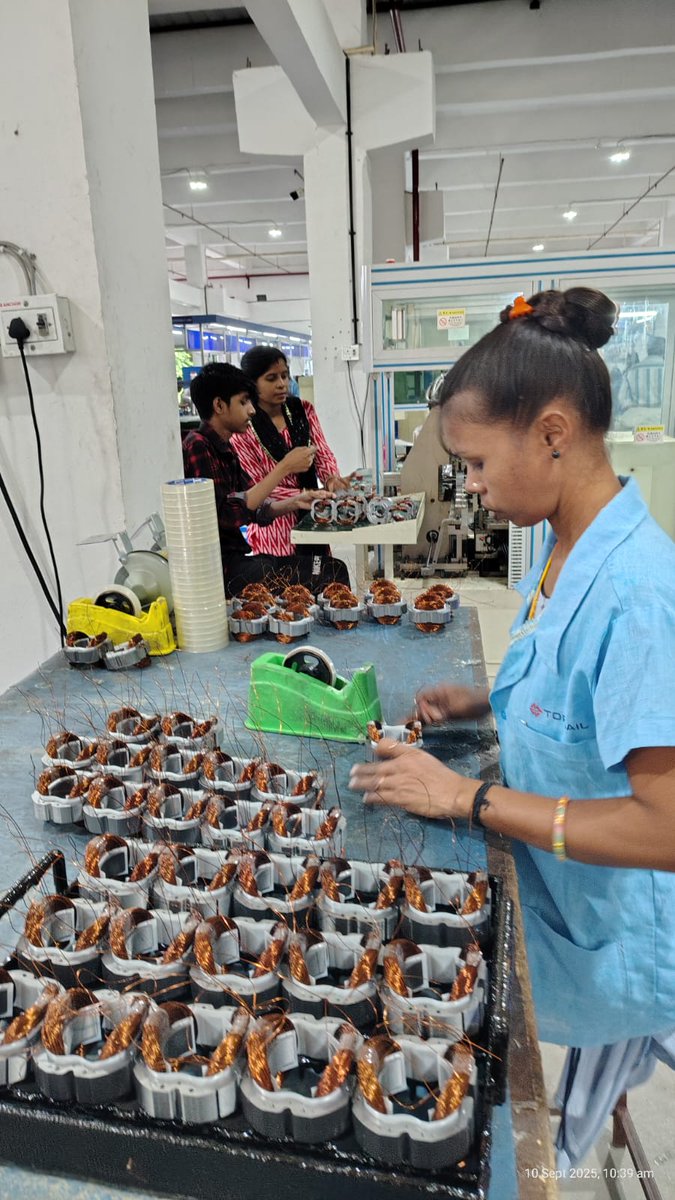 prakdadlani's tweet image. Running a factory in Bharat is not easy. 

Here are my Top 5 Mistakes that you must avoid (if you are starting out):