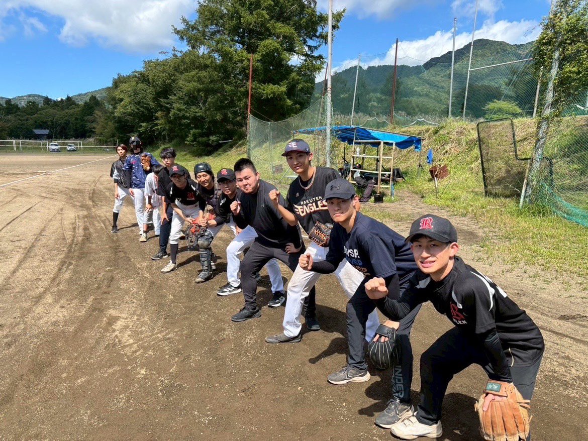 tmu_rad's tweet photo. 9/6〜7にかけて、山中湖で大会合宿を行いました❗️
2日間のダブルヘッダーでヘトヘトになりましたが、課題を見つけられた有意義な試合になりました😮‍💨
得られた経験を糧に、RaDは強くなっていきます⚾️ https://t.co/H2STz6MOwS