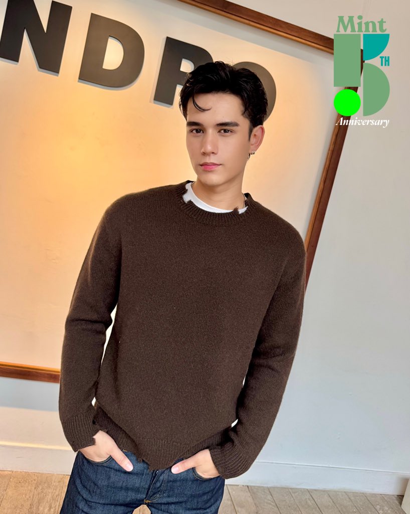 mintmag_th's tweet photo. #MintReports พาซูมภาพของหนุ่ม ’เทศน์ ไมรอน‘ ที่ปรากฎตัวในลุคเท่พร้อมร่วมชมพรีเซนเทชั่น SANDRO Fall-Winter 2025 Collection ที่จัดขึ้นวันนี้ ณ ATT19💚

#tatemyron
#SandroParis
#MintMagTH https://t.co/H8iHWpdKCb