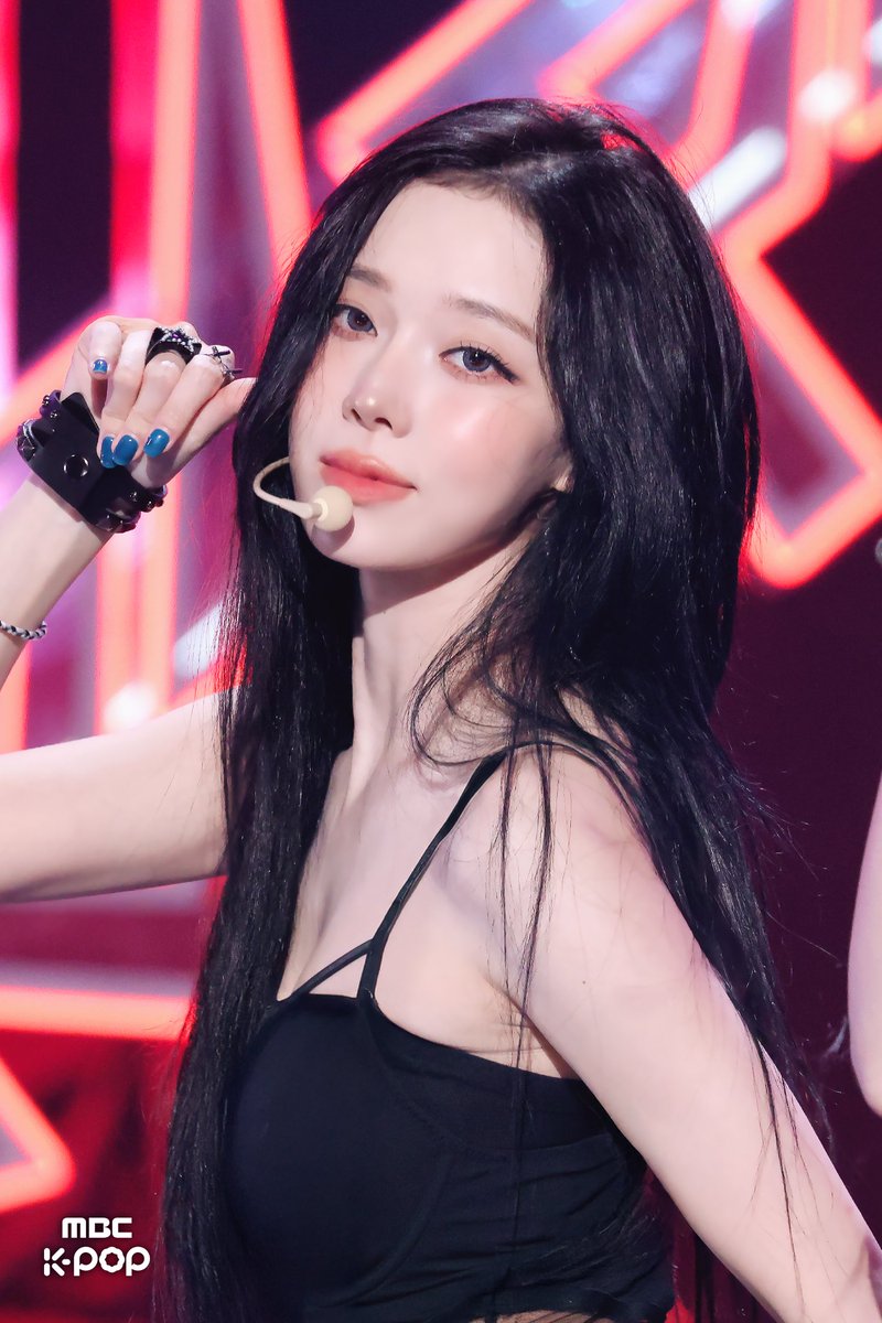 250906 aespa WINTER 'Rich Man' Show! Music Core On-Site Photos