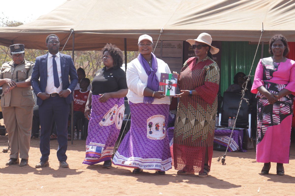 Power2Youth_Mw's tweet image. A milestone for Malawi! 🇲🇼 The National Gender Policy is officially launched 

Proud that #PTYMalawi supported its development from the start. Together, we’ll ensure it delivers real change for women, girls, youth &amp;amp; vulnerable groups!
#GenderEquality #InclusionForAll