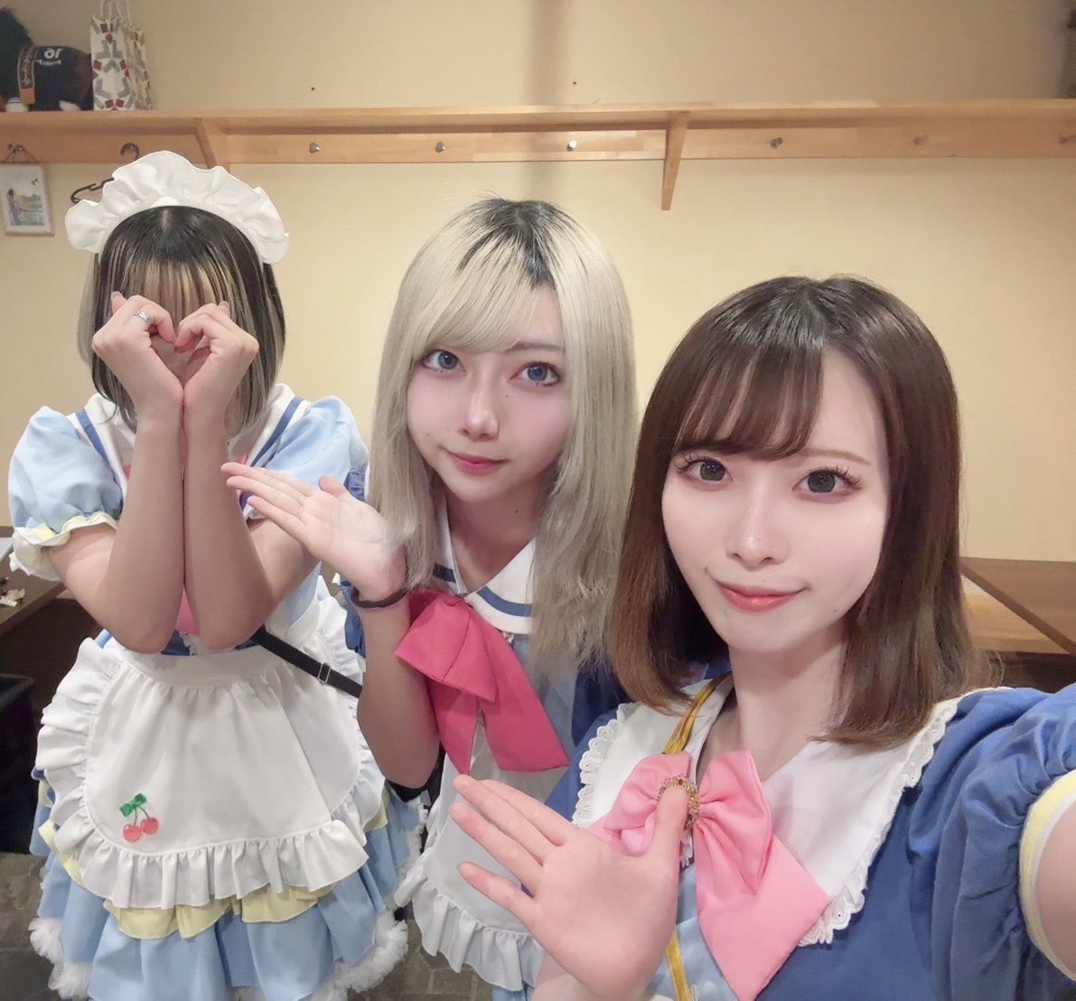 cherry maidロードしました🍒

ちさと <a href="/crmi_chisato/">ちさと💡11/15.16</a> 
みかこ <a href="/m_c_c_gg/">みかこ🆒</a> 
みくぅ<a href="/_39u_maid/">MikuU(みくぅ)</a> 

みなさまのご帰宅をお待ちしております🎮💫