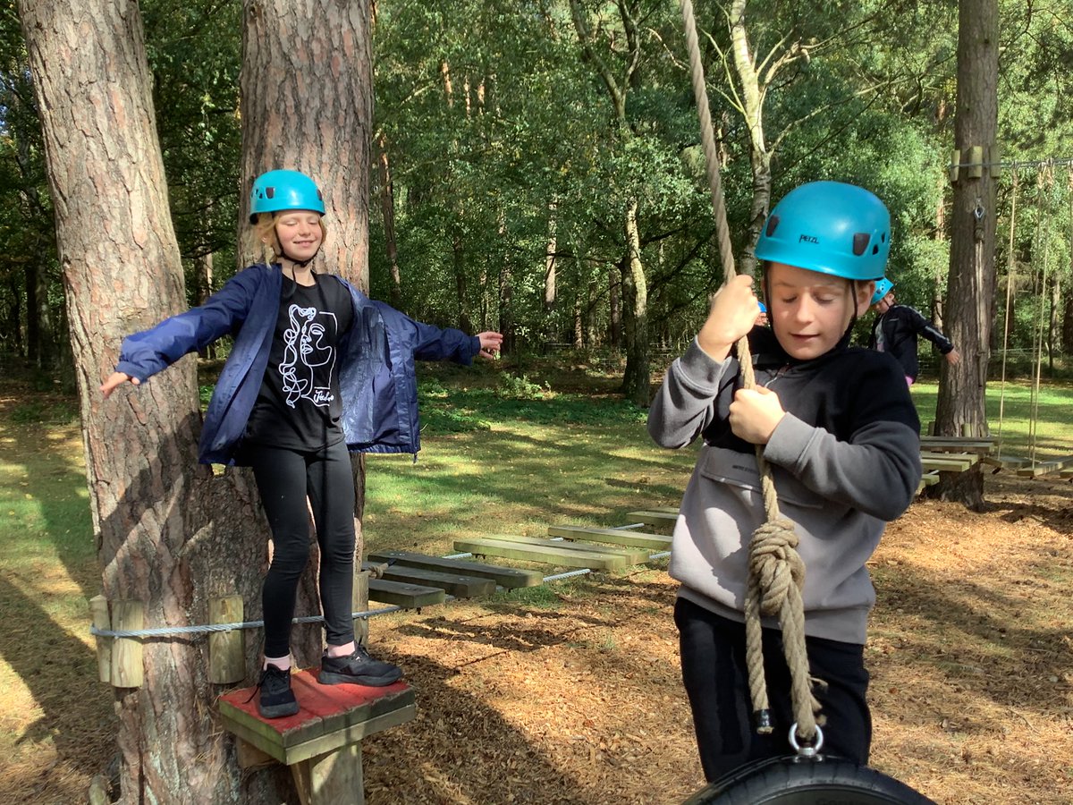 SiggsCEPrimary's tweet photo. The children have had a fantastic first day zip lining, low ropes and team games at their residential visit to Peat Rigg. They enjoyed a BBQ in the evening sunshine and all slept well last night. https://t.co/Wxl2E3pwwW