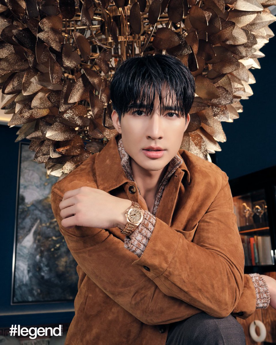 เอิร์ท-พิรพัฒน์ วัฒนเศรษสิริ ในแฟชั่นสตอรี่แต่ละลุคเสริมความสง่างามด้วยเรือนเวลา IWC Schaffhausen Ingenieur 
สั่งซื้อนิตยสารได้ที่
lin.ee/7Zm9Cmk
#IWCSchaffhausen
#IWCWatches
#legend
 #legend_th
#Septemberlssue
#September2025
#EarthPirapat
#TheEarthPirapat
#EarthMix