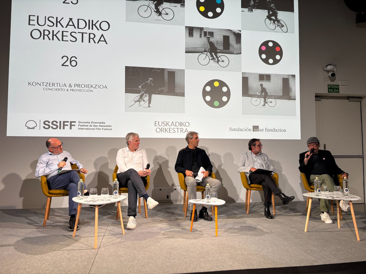 #73SSIFF 🎼 El Festival, <a href="/euskadiorkestra/">Euskadiko Orkestra</a>, #FundaciónSGAE y el <a href="/CoroEaso/">coro EASO abesbatza</a> han presentado hoy el 'Concierto y Proyección' de la 73 edición del <a href="/sansebastianfes/">Donostia Zinemaldia - Festival de San Sebastián</a>.

Donostia Zinemaldiak, <a href="/euskadiorkestra/">Euskadiko Orkestra</a>-k, #SGAEFundazioa-k eta <a href="/CoroEaso/">coro EASO abesbatza</a> abesbatzak 73. edizioko 'Kontzertua eta