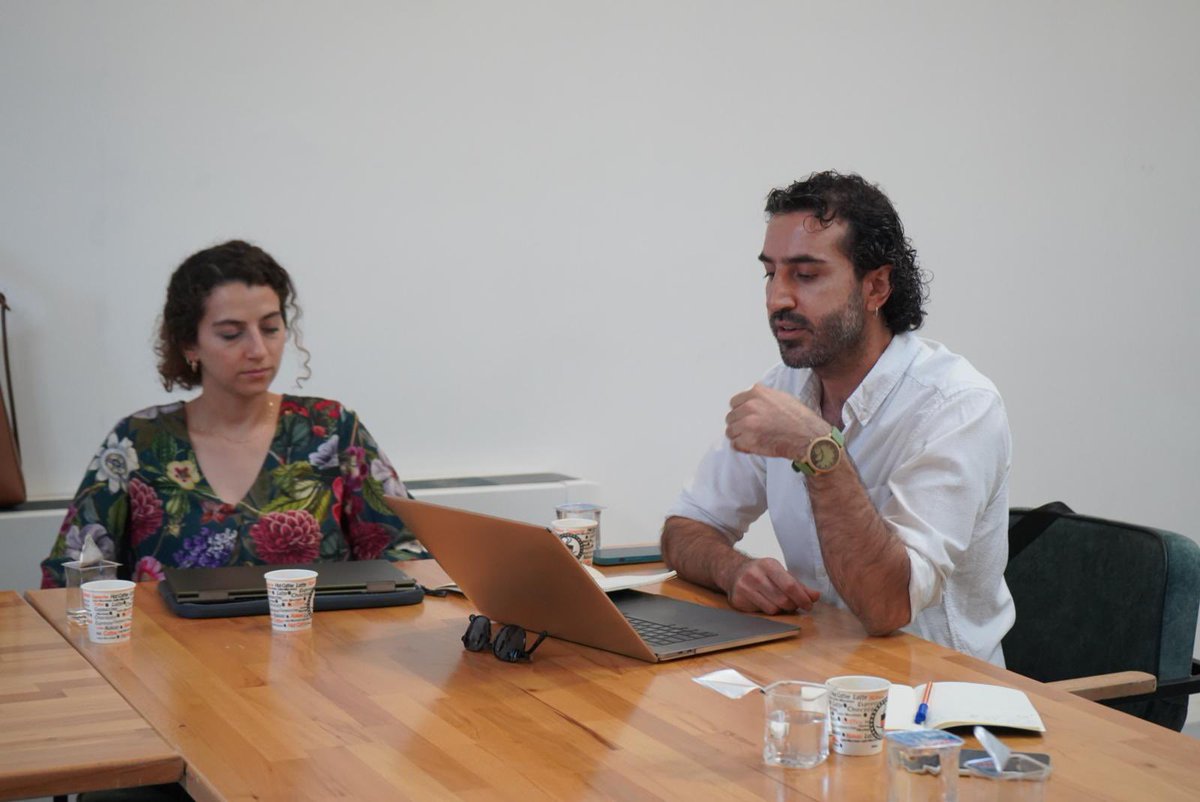 Kurdish Studies Center (KSC) (@kurdishstudiesc) on Twitter photo <a href="/DiyarTSO/">DTSO</a> <a href="/ruhavi/">reha ruhavioğlu.</a> <a href="/rberfincoskun/">Berfin Coşkun</a> <a href="/mimkurd/">M. Mashuq Kurt</a> The program continues with a presentation on “Diasporic Kurdish Youth and Transnational Belongings”. <a href="/mimkurd/">M. Mashuq Kurt</a> & Dr. Barış Öktem explain how young Kurds shape a “digital Kurdish habitus”, balance visibility and security, and create new forms of belonging beyond territory.
📸: <a href="/DiyarTSO/">DTSO</a> <a href="/ruhavi/">reha ruhavioğlu.</a> <a href="/rberfincoskun/">Berfin Coşkun</a> <a href="/mimkurd/">M. Mashuq Kurt</a> The program continues with a presentation on “Diasporic Kurdish Youth and Transnational Belongings”. <a href="/mimkurd/">M. Mashuq Kurt</a> & Dr. Barış Öktem explain how young Kurds shape a “digital Kurdish habitus”, balance visibility and security, and create new forms of belonging beyond territory.
📸: