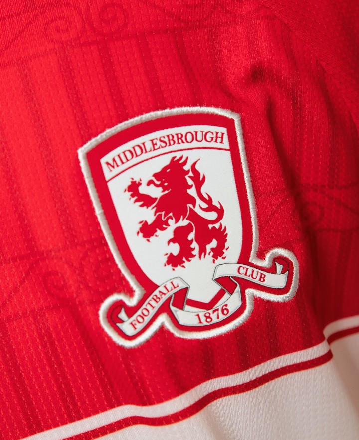WOW😍

Delighted to announce we have been given <a href="/Boro/">Middlesbrough FC</a> home shirt signed by the 1st team

We will raffle this off Saturday morning and all proceeds will go to  <a href="/ChorleyFCCF/">Chorley FC Community Foundation</a> Sporting Memories. 

(This is a weekly Dimentia group who meet up at Chorley FC)

THANK YOU 🔴⚪
#boro #UTB