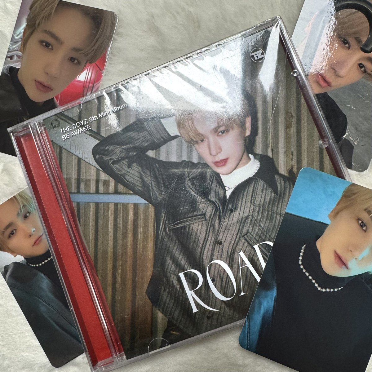 🐻🎂 ᕼᗩᑭᑭY ᕼYᑌᑎᒍᗩᗴ ᗪᗩY : ᑭT2

🧸 꼬질이 #현재 의 생일을 기념하여 roar 미개봉 쥬얼 현재 + 당첨자분 차애의 쥬얼 앨범을 선물로 드립니다⁽̨̡ ¨̮ ⁾̧̢

#RT + 맘찍해주신 한분께 드리겠습니다ღ

ო̤̫ 당첨자 발표 : 현재날 PM 09:13

*국내 주소지 한정 , 더비 한정 O