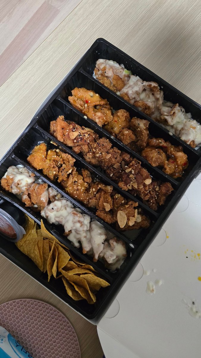 kakio478's tweet photo. 🐔 https://t.co/ebVxPD3tfZ