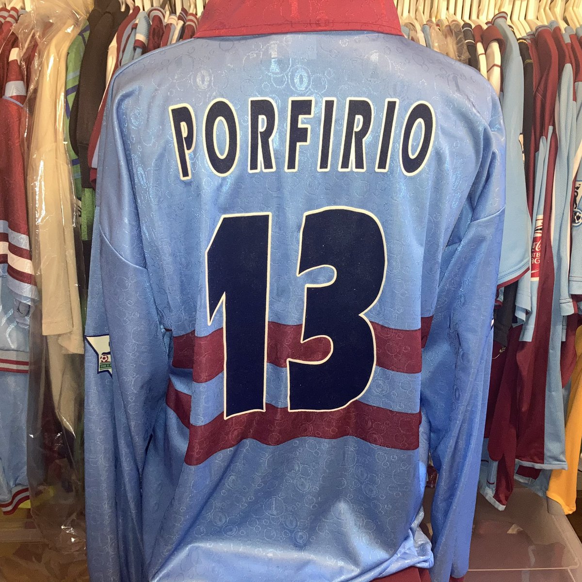 🫧🏰⚒️ 🏴󠁧󠁢󠁥󠁮󠁧󠁿 🇵🇹