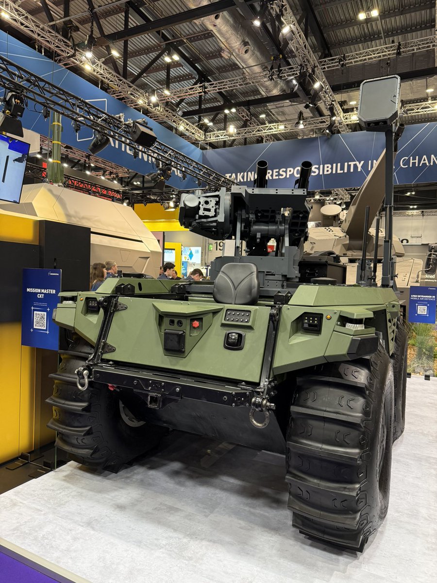 RheinmetallAG's tweet photo. #Rheinmetall #MissionMaster #CXT2 with Oerlikon #Skyranger 762: the Robotic Combat Force Multiplier for Ultra-Short Range #AirDefence
https://t.co/lVVfXGAjUA #DSEI2025 https://t.co/qInTfxTBh8