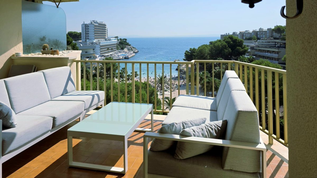 SGIMallorca's tweet photo. Cala Vinyes: 156 m² Wohnung – 3 SZ, 2 Bäder (1 en suite), große Terrasse mit Meerblick, Zugang zu Pool &amp; Garten, Parkplatz &amp; Abstellraum inklusive. Modern renoviert!
https://t.co/yVDtyDf2Pd
💶 990.000 €
#SGIMallorca #CalaVinyes #Meerblick #Wohnung https://t.co/UNlRNr6RkE