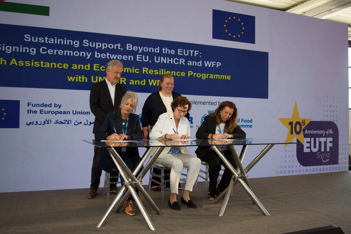 H_Trautmann1's tweet photo. Today in Amman, we celebrate 10 years of #EUTFSyria, Madad.
Over 12M Syrians & host community members have gained new opportunities.
A decade of impact and a renewed EU commitment to stand with them πͺπΊ https://t.co/lz34eHdu2i