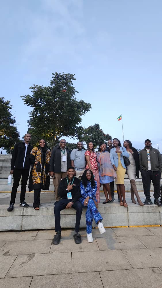 EkereDo's tweet photo. 🌍 Day 1-2 of the Africa Climate Summit 2 brought together African Heads of States &amp; young leaders to drive climate finance which can only be achieved through just transition and holistic reforms. Unify African voices to elevate successful outcomes towards #UNGA80 #COP30 #ACS2 https://t.co/tNXIBPXRxf