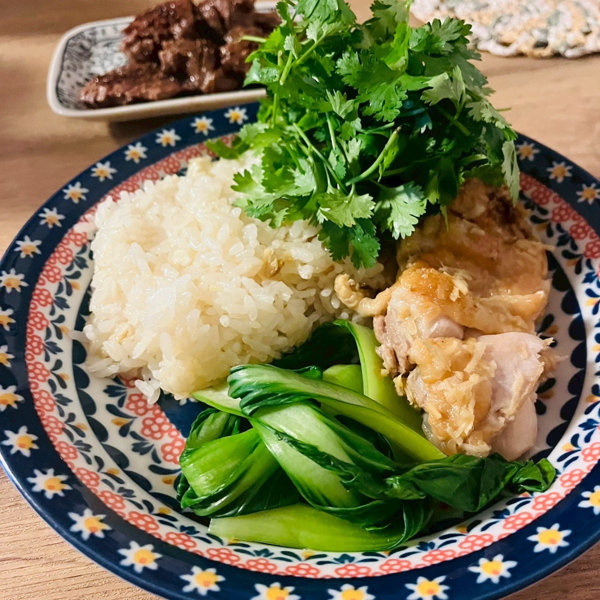 cooking_danna's tweet photo. もりもりパクチーのシンガポールチキンライス

#旦那ご飯
#チキンライス
#永野芽郁 https://t.co/JBk026sa46