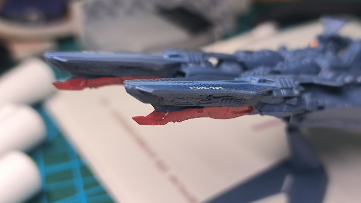 🚢🚢🚢赤色塗ったら別ものになった。かっこいい…😮
#マクロスモデラーズ