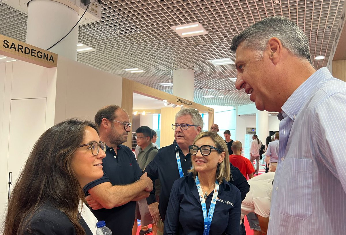 Por segundo año consecutivo #Badalona está presente en el #YachtingCannes, el salón náutico al aire libre más importante de toda Europa. Seguimos trabajando para mejorar el día a día de los vecinos pero también para promocionar el <a href="/PortdeBadalona/">Port de Badalona</a>, proyectar la ciudad y atraer