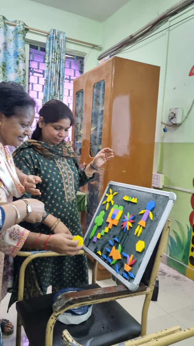 PM SHRI KV NO.1 GWALIOR (@kv1_gwl) on Twitter photo FLN activities,sessions and presentations of projects held under T&D week at vidyalaya.
<a href="/KVS_HQ/">Kendriya Vidyalaya Sangathan</a>
<a href="/kvs_bhopal/">KVS RO Bhopal</a> FLN activities,sessions and presentations of projects held under T&D week at vidyalaya.
<a href="/KVS_HQ/">Kendriya Vidyalaya Sangathan</a>
<a href="/kvs_bhopal/">KVS RO Bhopal</a>