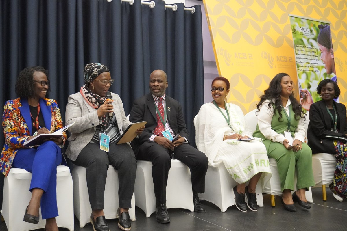 ShahidaHussien's tweet photo. #CCGAP would guide regional and local governments in mainstreaming gender concerns to address climate change challenges in Ethiopia.  #AfricaClimateSummit @ILRI @CGIAR @CGIARAfrica https://t.co/DtiNeduGaB