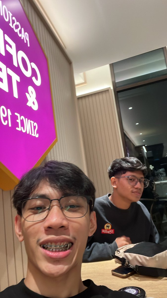 yeahyy__'s tweet image. Tak smpai setahun pun, gigi dah rapat.