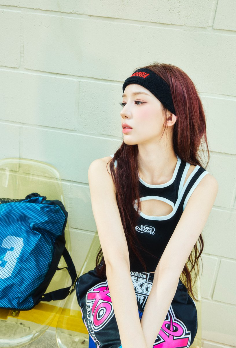 izna_offcl's tweet image. Concept Photo
RYU SA RANG

izna 2nd Mini Album 'Not Just Pretty'
2025.09.30 6PM (KST)

💿 Pre-Save
lnk.to/izna_NotJustPr…

#izna #이즈나
#RYUSARANG #유사랑
#NotJustPretty #izna_NotJustPretty