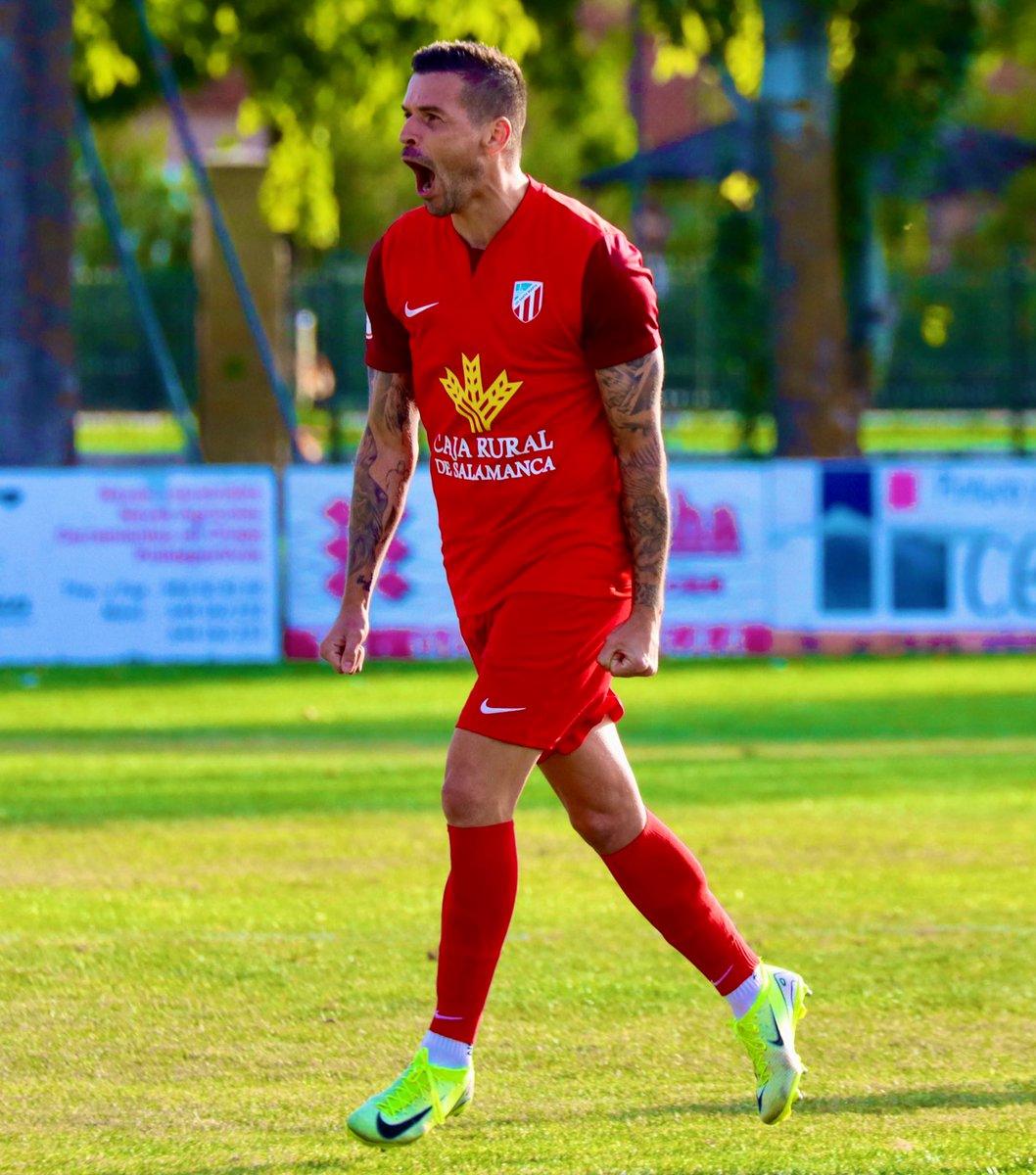 Keep working 💪🏻🛡️⚔️⚽️ 
<a href="/UDSantaMarta/">UD Santa Marta</a> 
📸<a href="/rosammartin_/">Rosa M.</a>