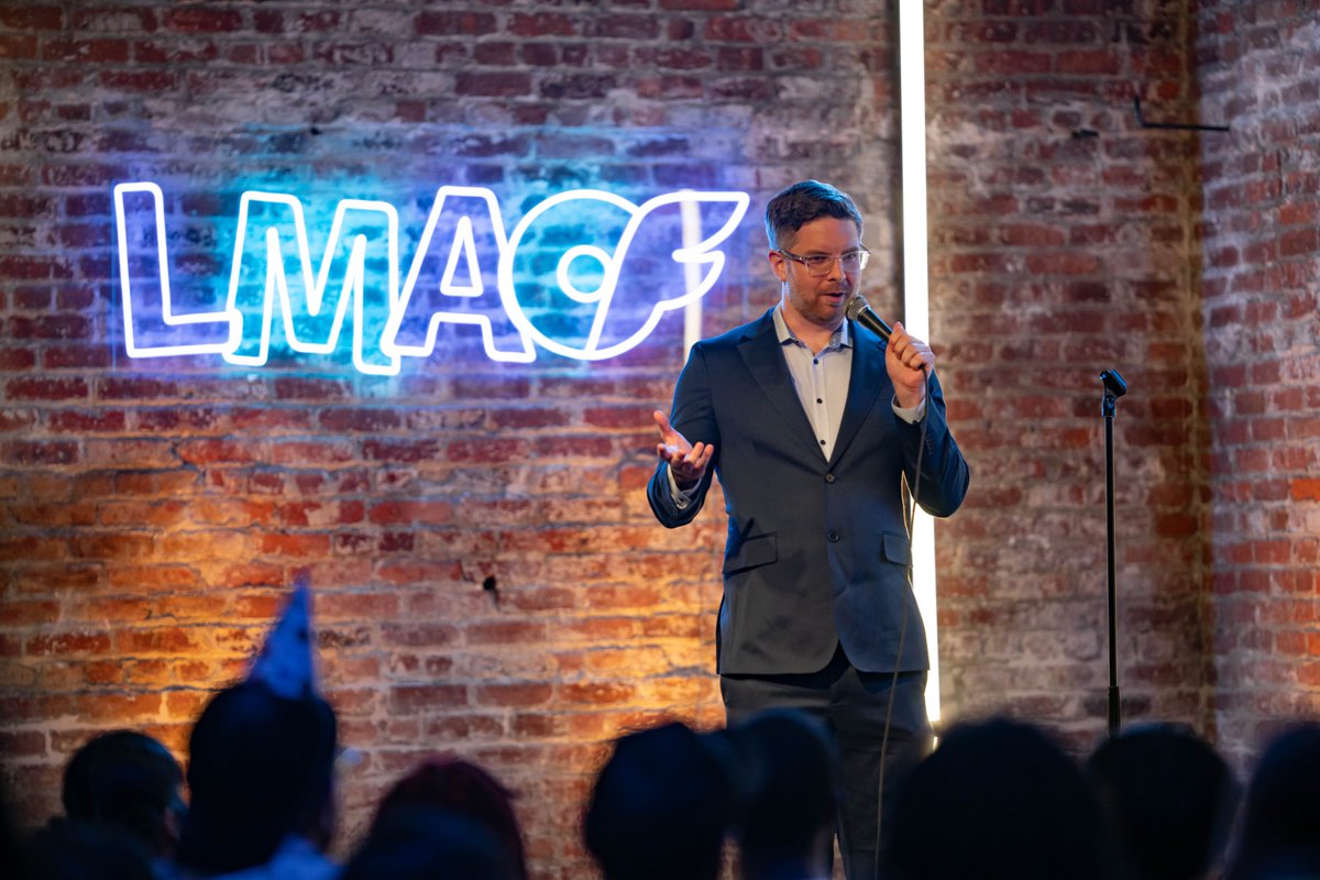 Had a lot of fun taping a stand-up set for LMAOF Comedy! Catch it on OnlyFans TV this Monday, September 15th 🎤✨. For extra laughs, behind-the-scenes peeks and safe-for-work bonus comedy, subscribe to my OnlyFans for free at the link in my bio!